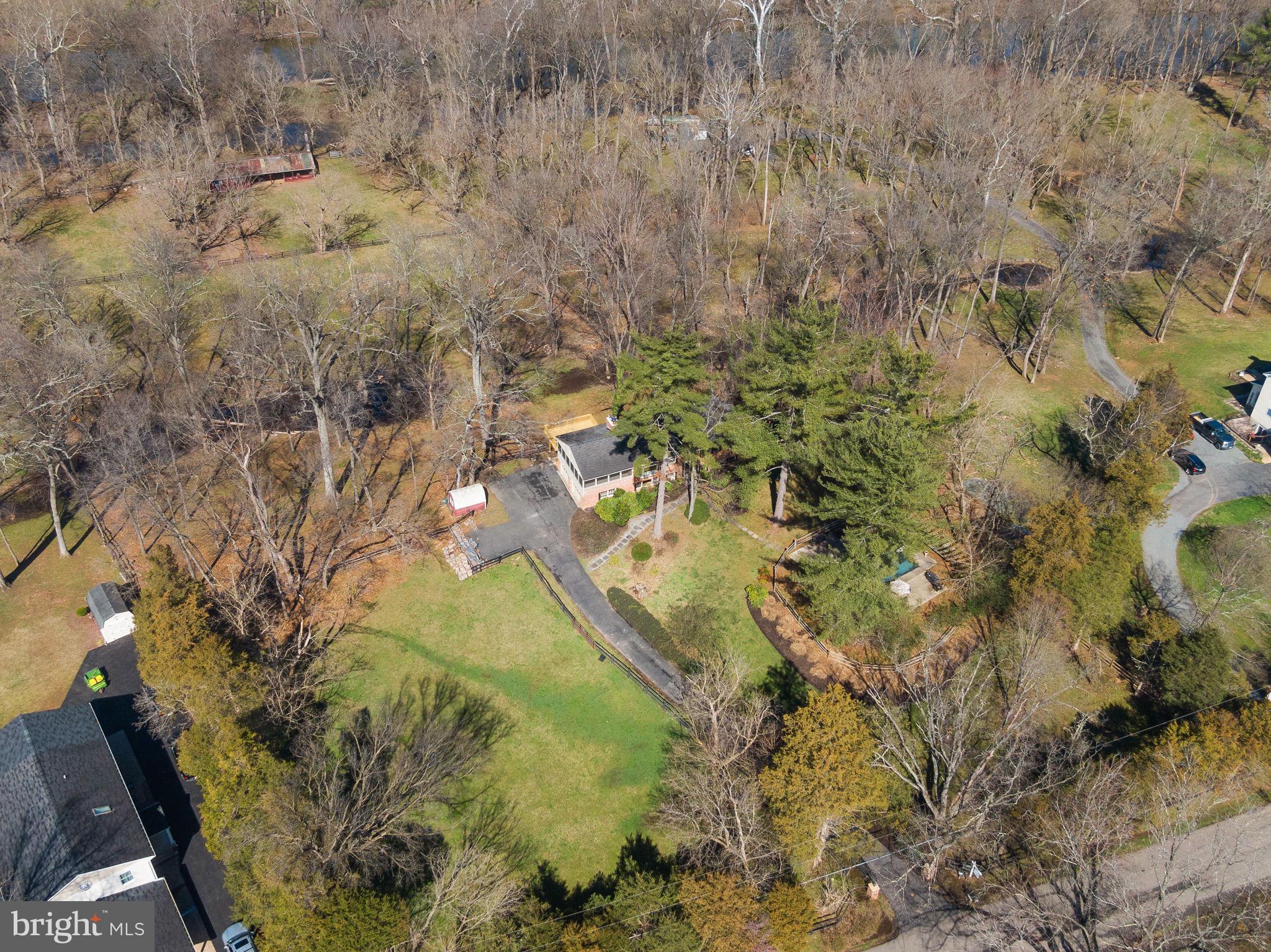 19649 Youngs Cliff Road Sterling, VA 20165 - Photo 70 of 81 Gallery Image 70