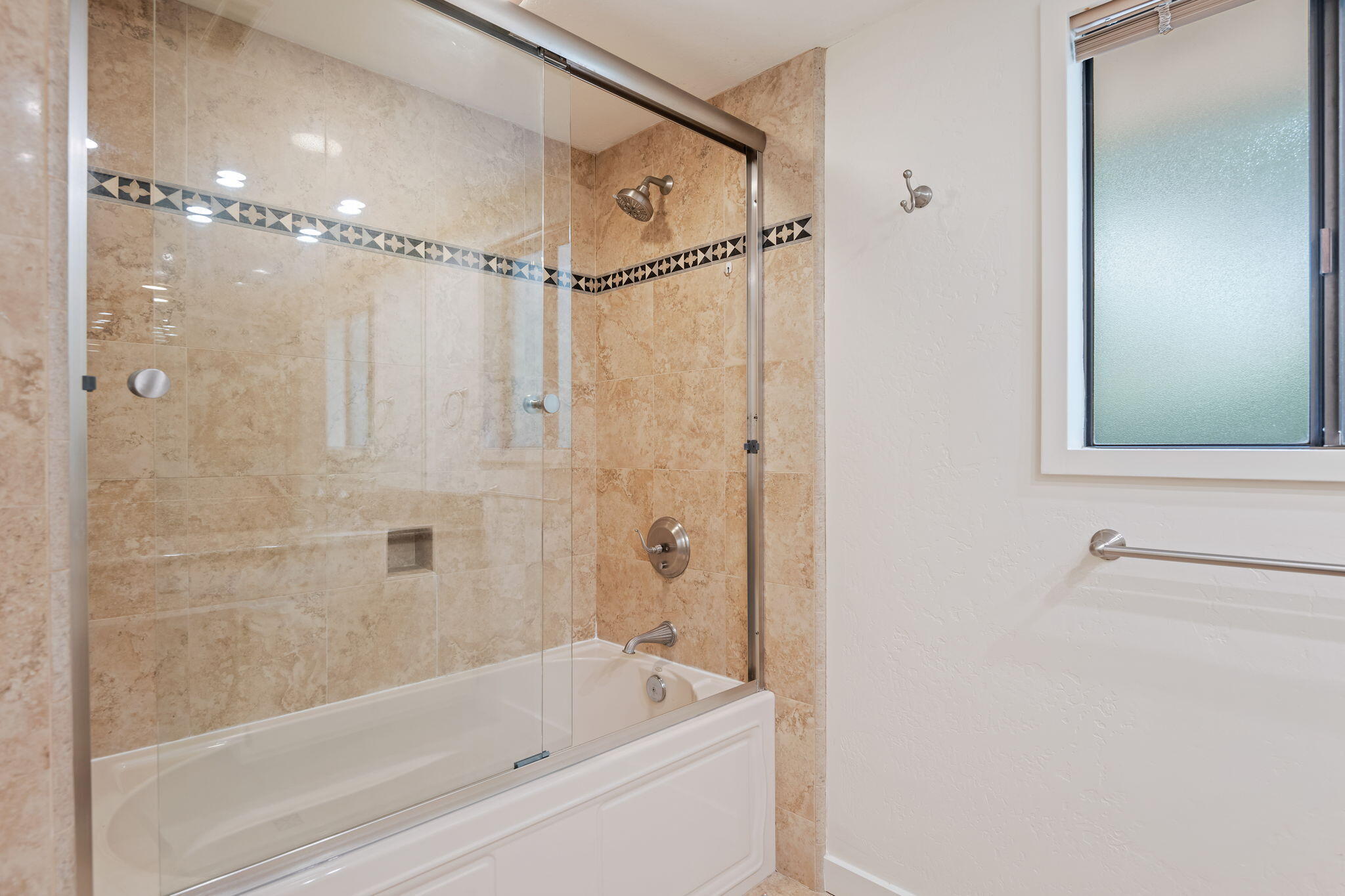 300 Sierra Vista Road Montecito, CA 93108 - Photo 24 of 32 24 - Bathroom 2