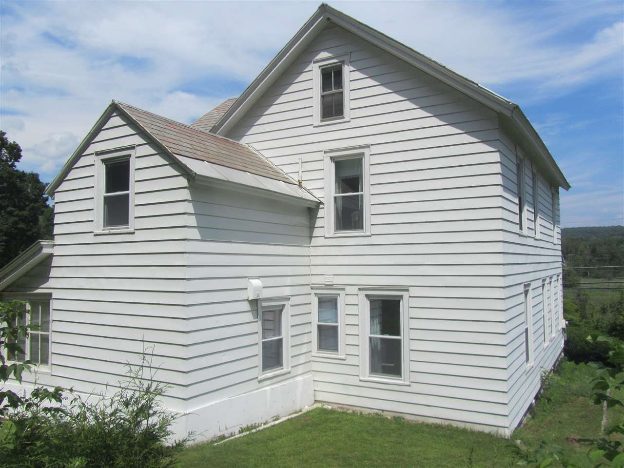 1387 Main Street West Rutland, VT 05777 - Photo 5 of 23