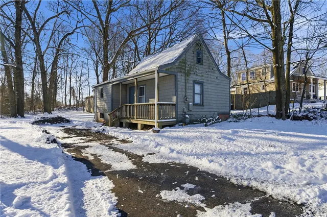 $249,000 | 51 Pequot Avenue, Cumberland, RI 02864
