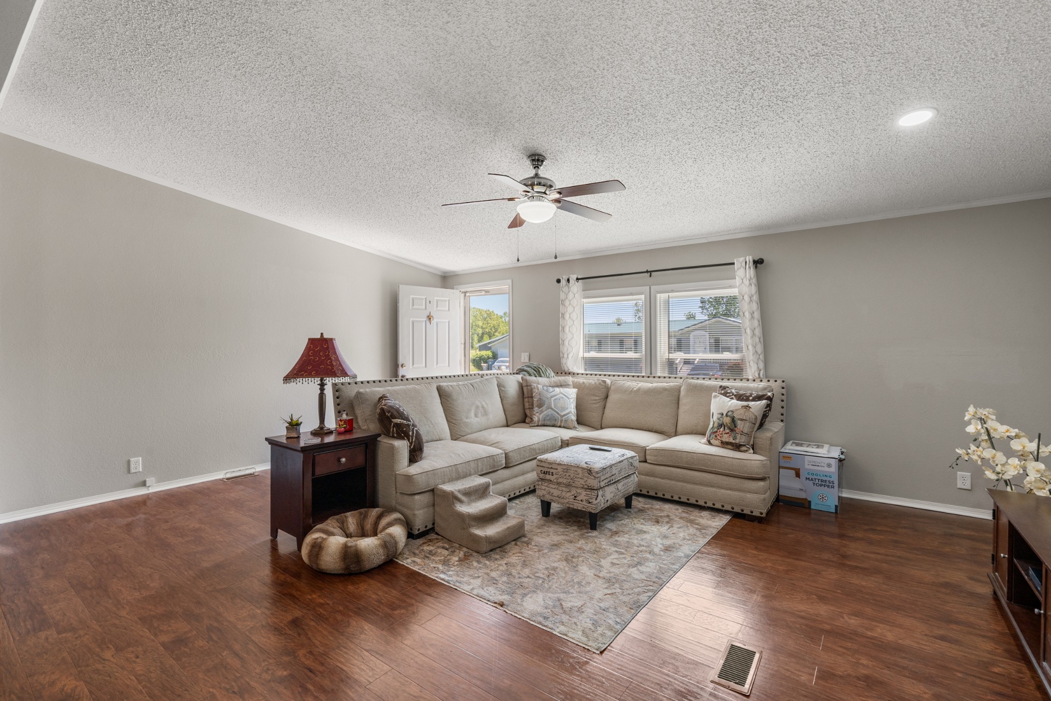129 Broken Arrow Paris, TN 38242 - Photo 12 of 49 a living room with furniture and a window