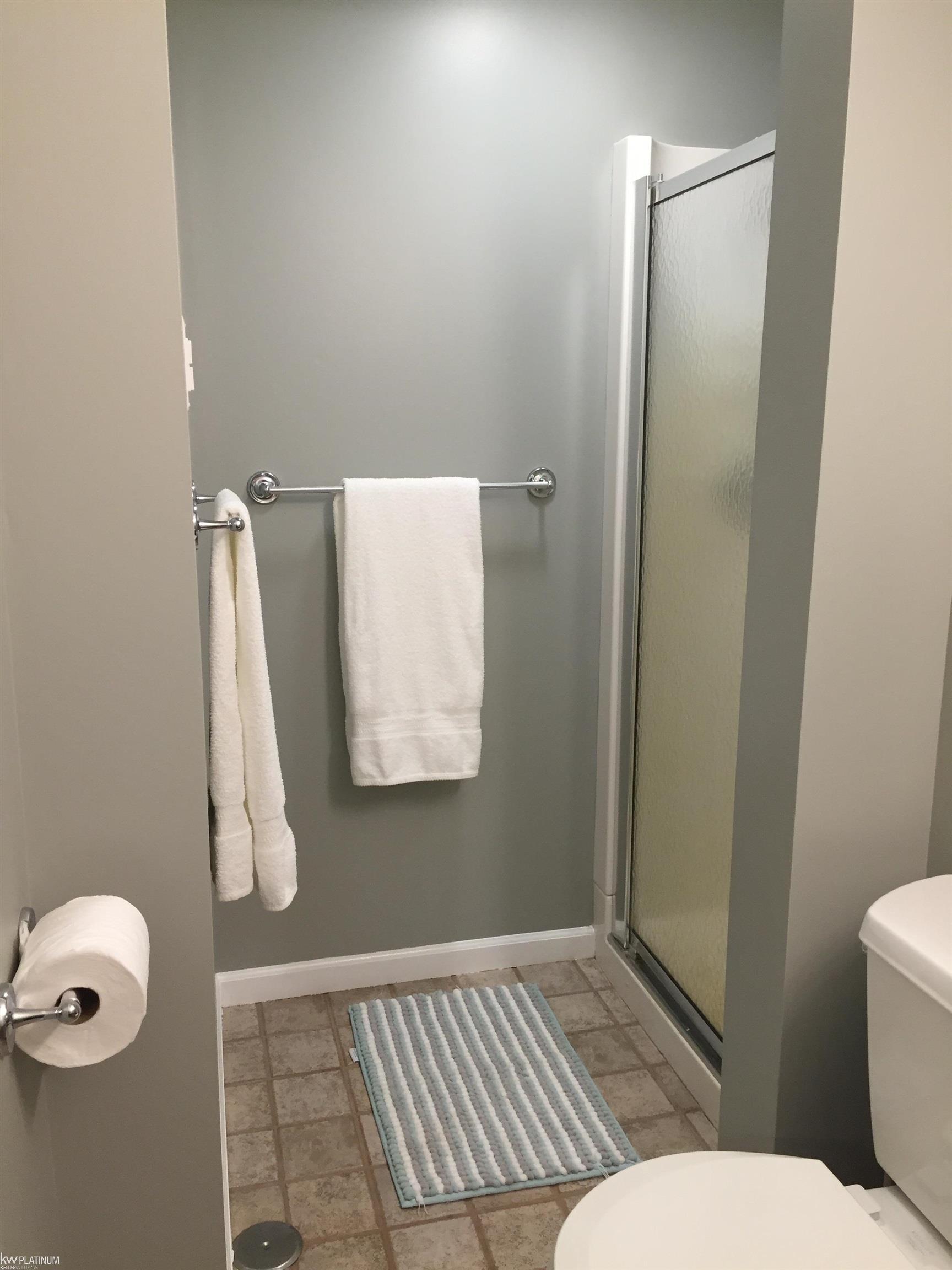 4635 Port Austin Road Caseville, MI 48725 - Photo 16 of 26 50122197-15.JPG