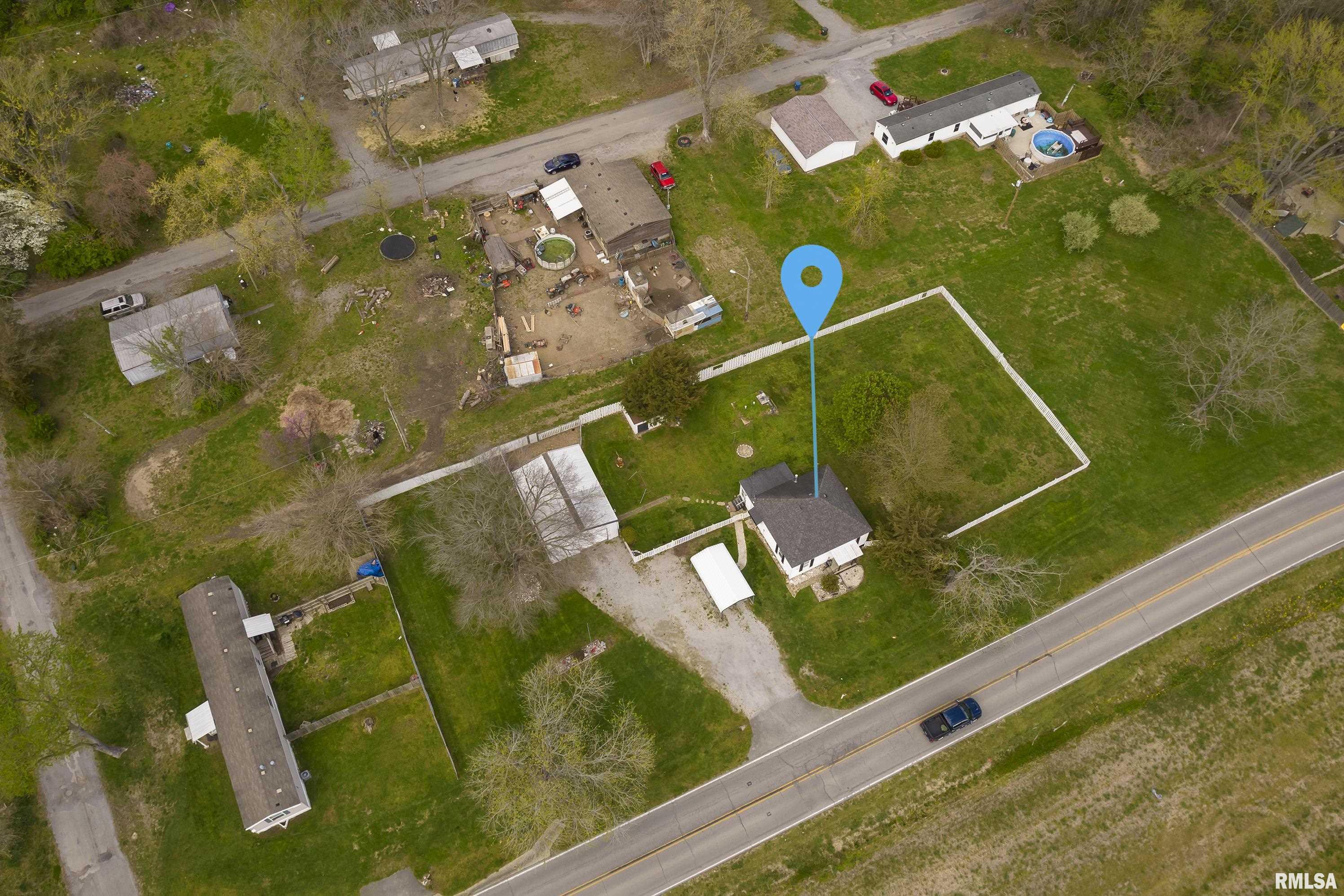 19418 Freeman Spur Road Freeman Spur, IL 62896 - Photo 21 of 26 Gallery Image 21