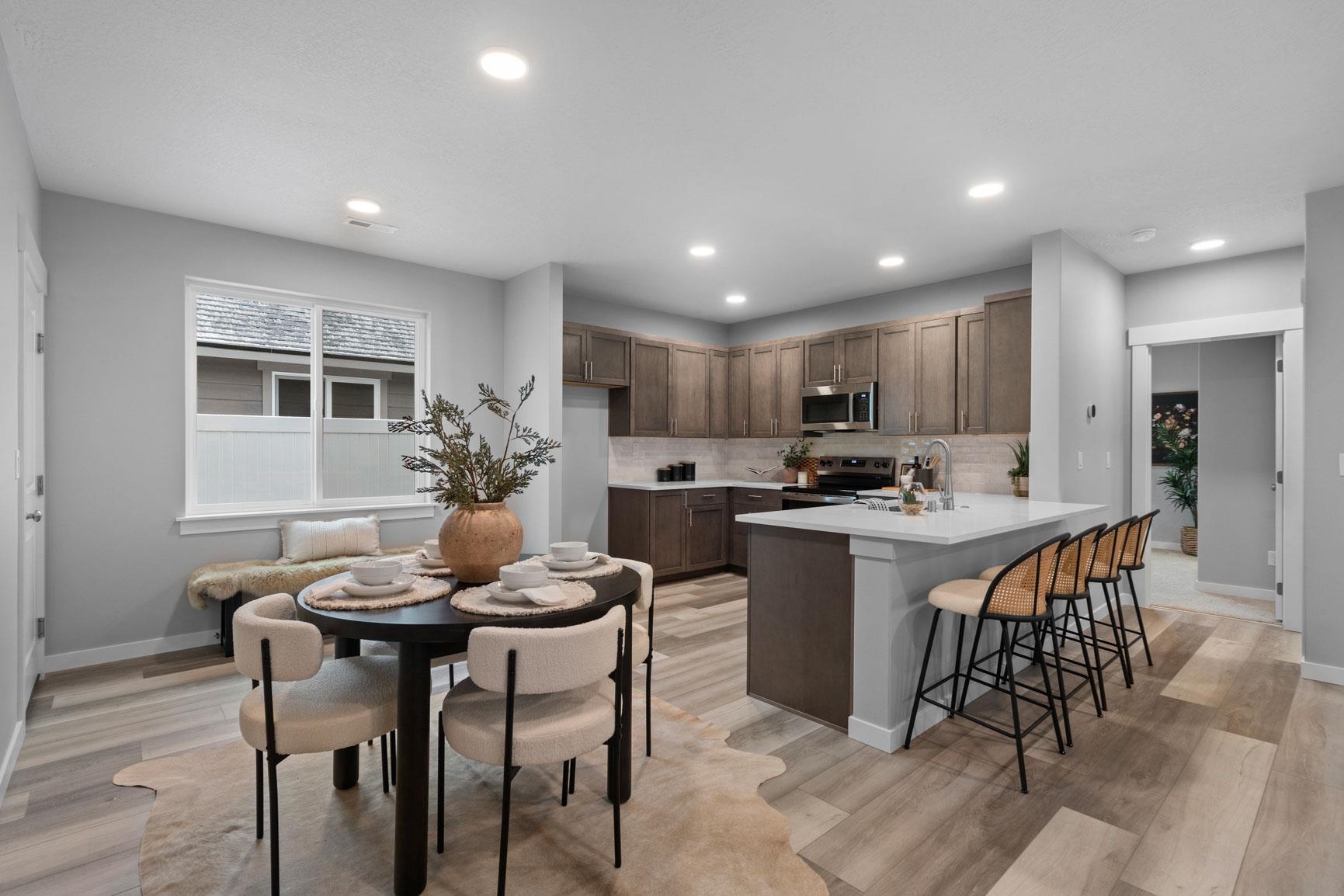 306 North Viewmont Road Greenacres, WA 99016 - Photo 12 of 25