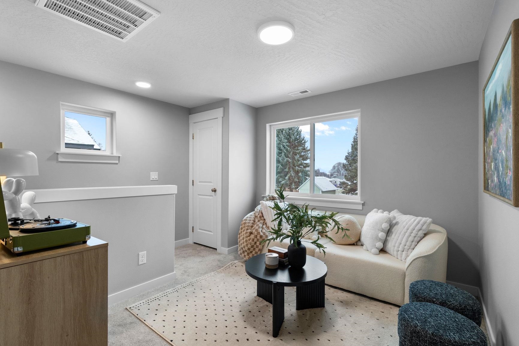 306 North Viewmont Road Greenacres, WA 99016 - Photo 19 of 25