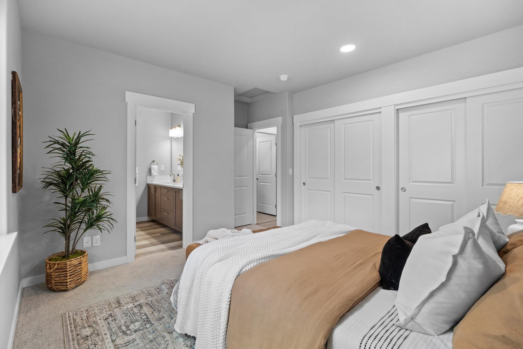 306 North Viewmont Road Greenacres, WA 99016 - Photo 5 of 25