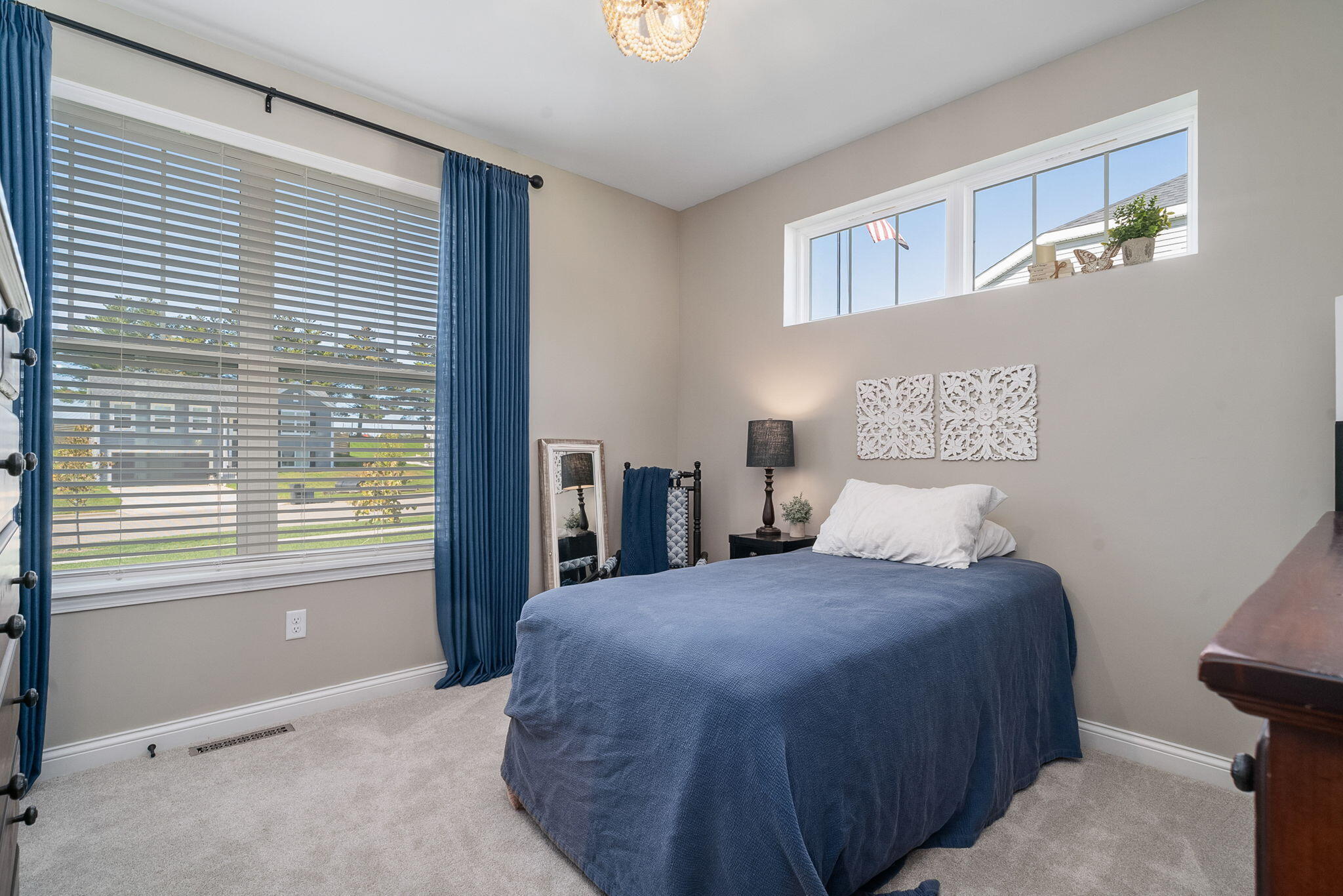 514 Arbor Ridge Drive Delavan, WI 53115 - Photo 21 of 41 Third Bedroom