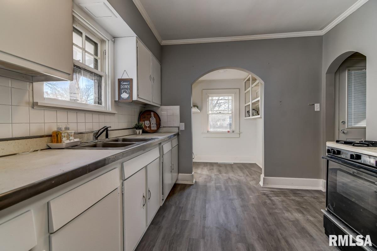 2332 South 5th Street Springfield, IL 62703 - Photo 18 of 29 Gallery Image 18