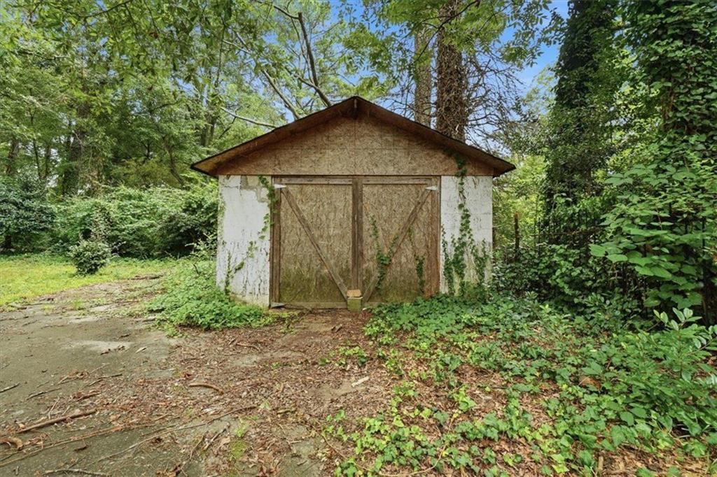 2741 East Pharr Road Atlanta, GA 30317 - Photo 28 of 34 Gallery Image 28