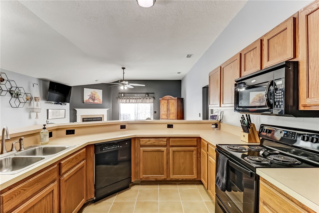 96590 Commodore Point Drive Yulee, FL 32097 - Photo 6 of 28 Gallery Image 6