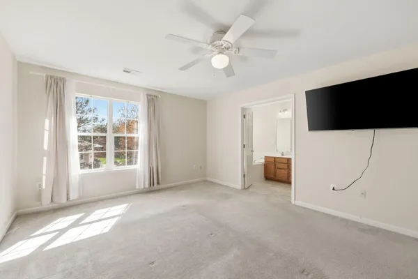 $3,431 | 14257 Hunters Run Way, Gainesville, VA 20155