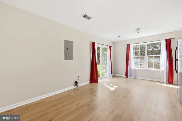 $3,431 | 14257 Hunters Run Way, Gainesville, VA 20155