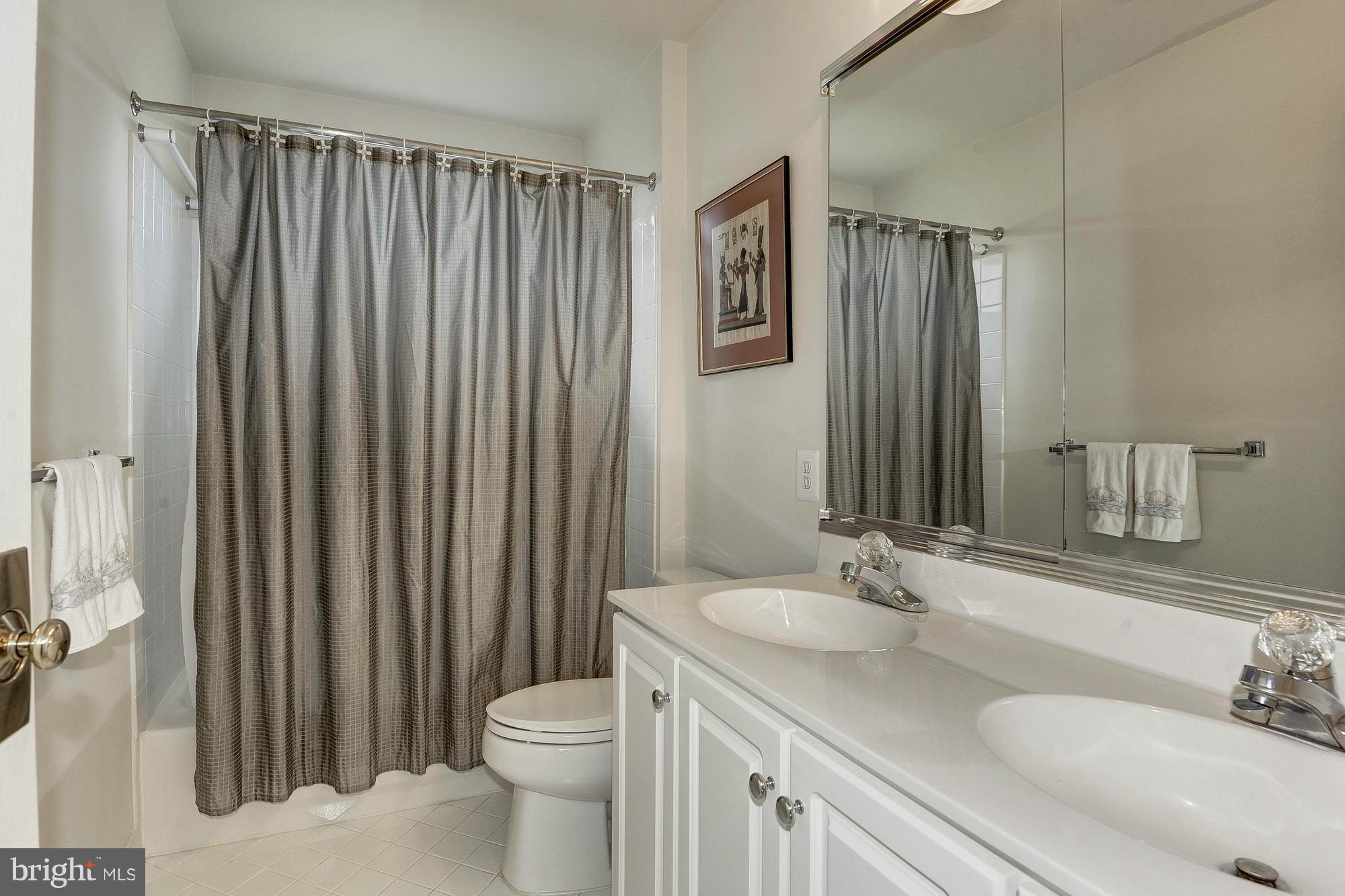 1330 Dasher Lane Reston, VA 20190 - Photo 22 of 30 Bath