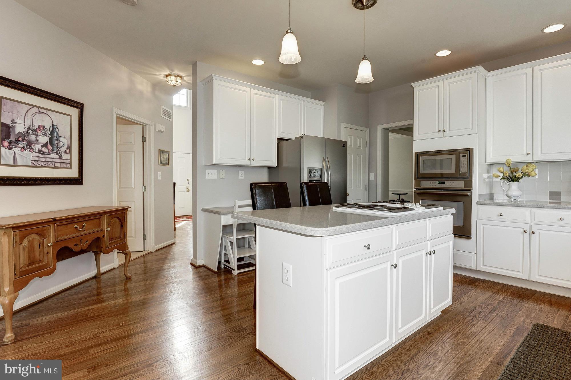 1330 Dasher Lane Reston, VA 20190 - Photo 5 of 30 Kitchen