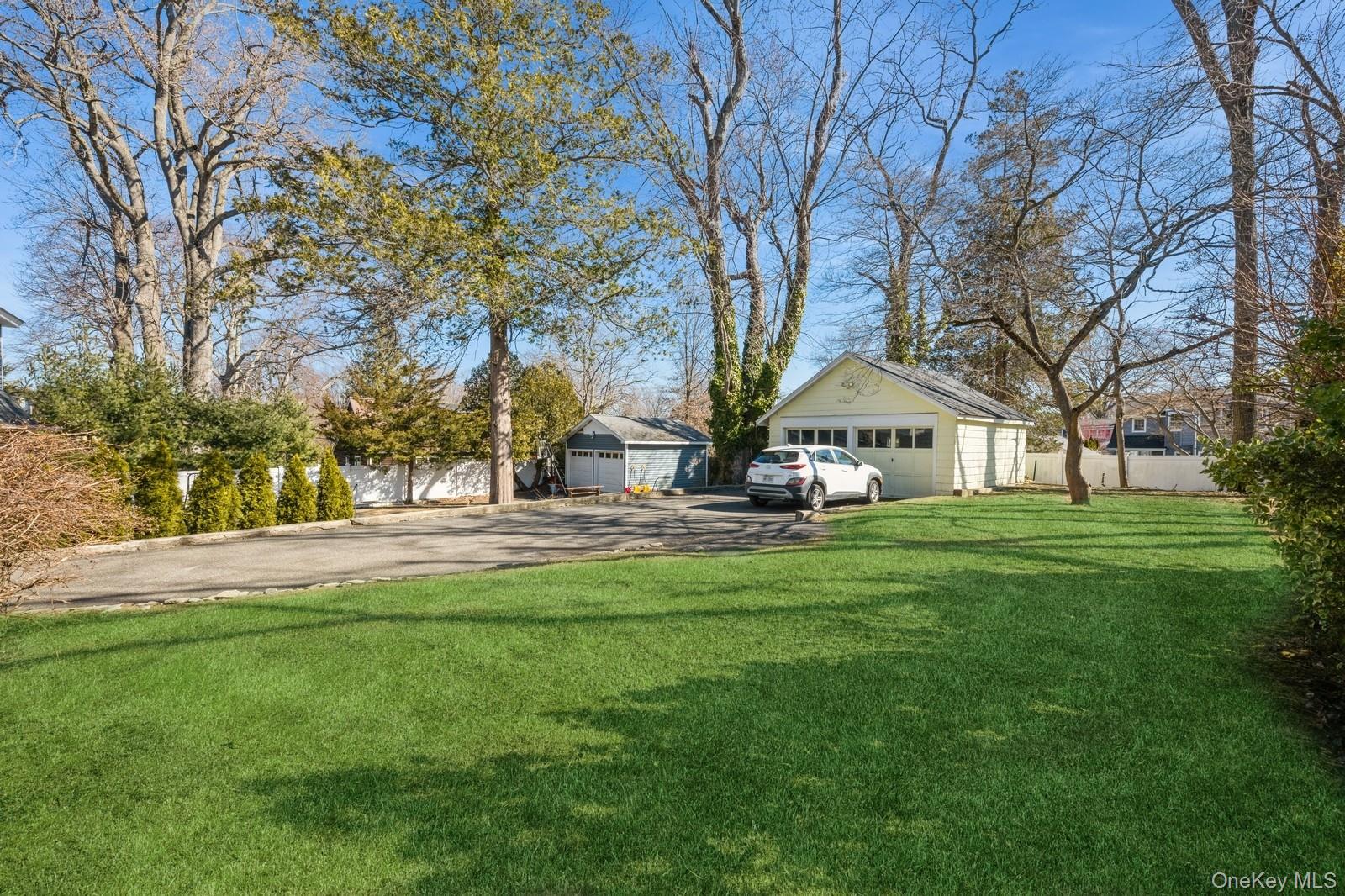 130 Soundview Road Huntington, NY 11743 - Photo 30 of 30