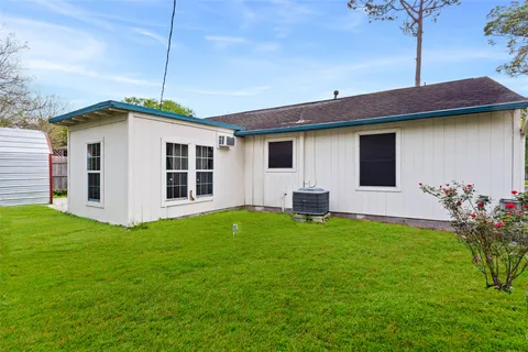 $180,000 | 1737 S Park, Alvin, TX 77511