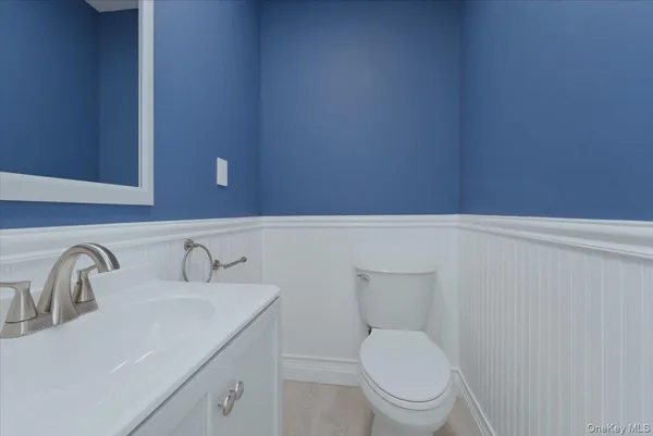 $4,300 | 136 Albany Boulevard, Unit 17E, Atlantic Beach, NY 11509