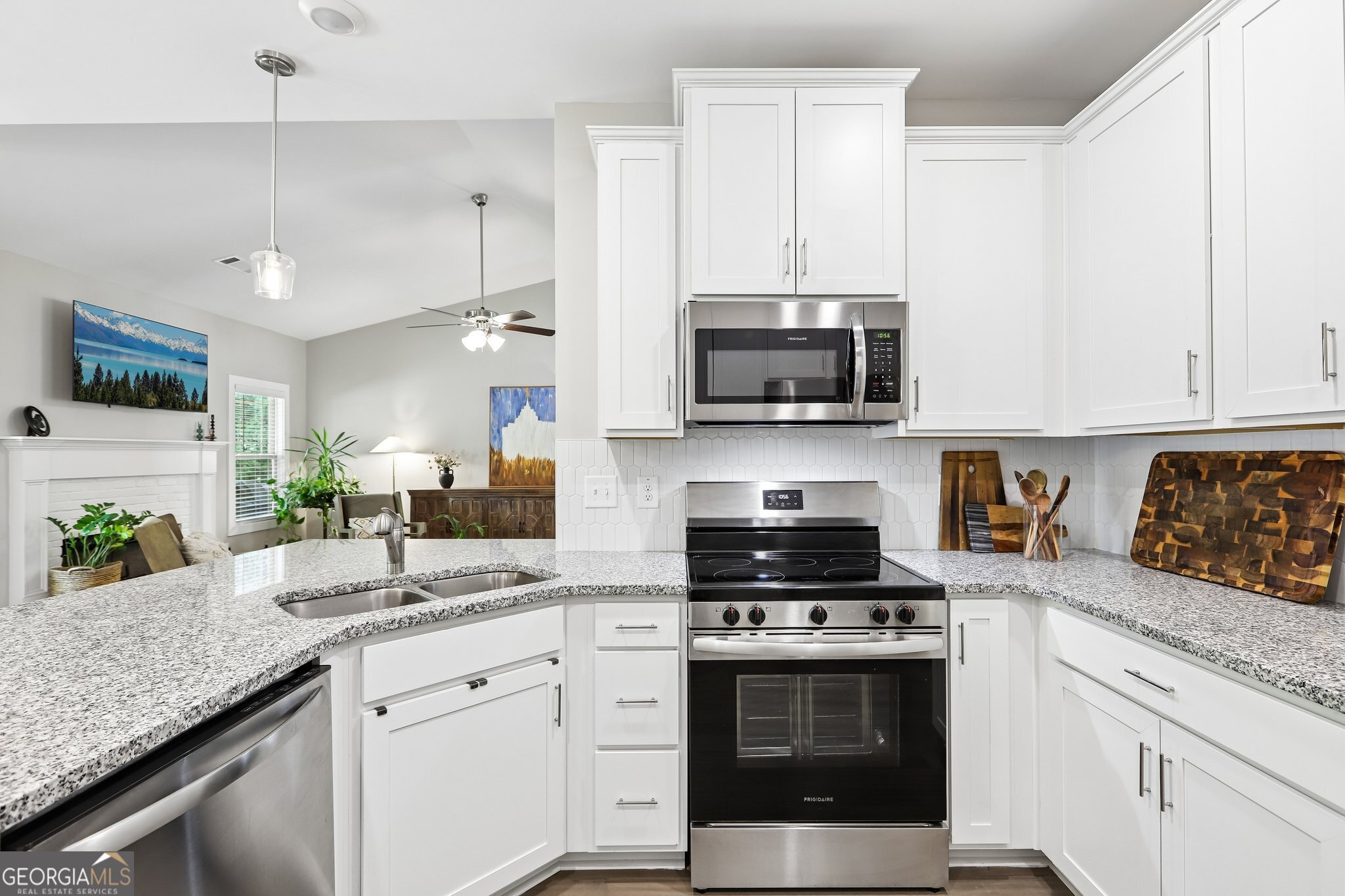 807 Rowe Road Senoia, GA 30276 - Photo 12 of 40