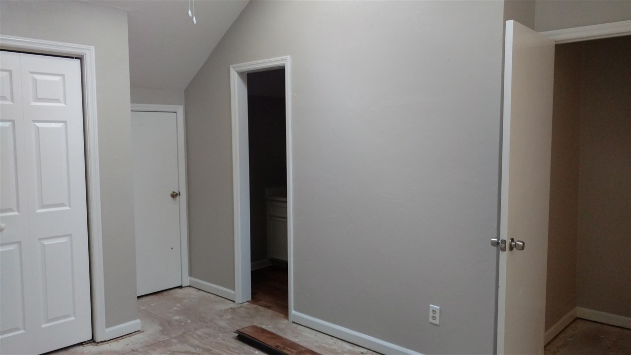 912 South Lipona Road Tallahassee, FL 32304 - Photo 11 of 12