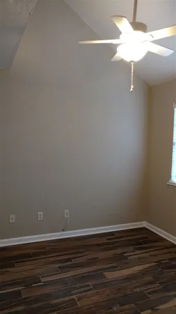 $1,200 | 912 South Lipona Road, Tallahassee, FL 32304