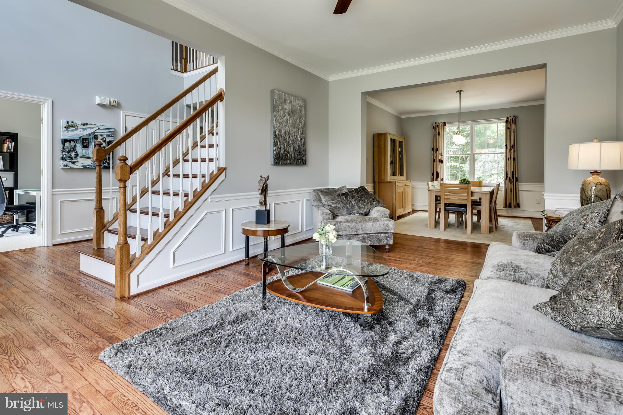 5989 Sandy Ridge Elkridge, MD 21075 - Photo 3 of 30 Living Room