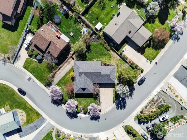 $640,000 | 2629 Lemaister Avenue, Wenatchee, WA 98801