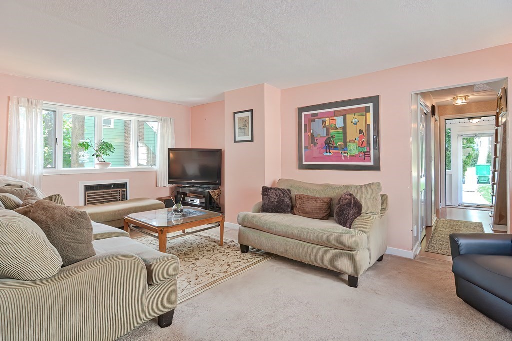 208 Cherry Street Newton, MA 02465 - Photo 12 of 35