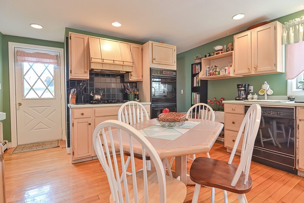 208 Cherry Street Newton, MA 02465 - Photo 24 of 35