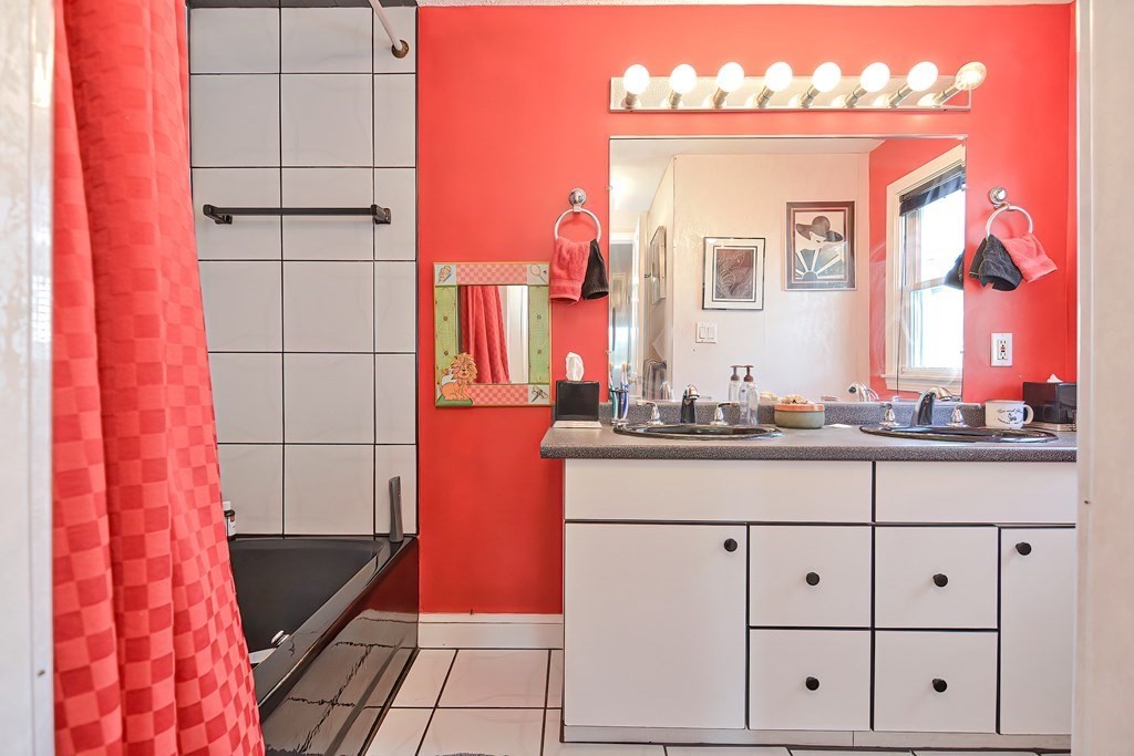 208 Cherry Street Newton, MA 02465 - Photo 30 of 35