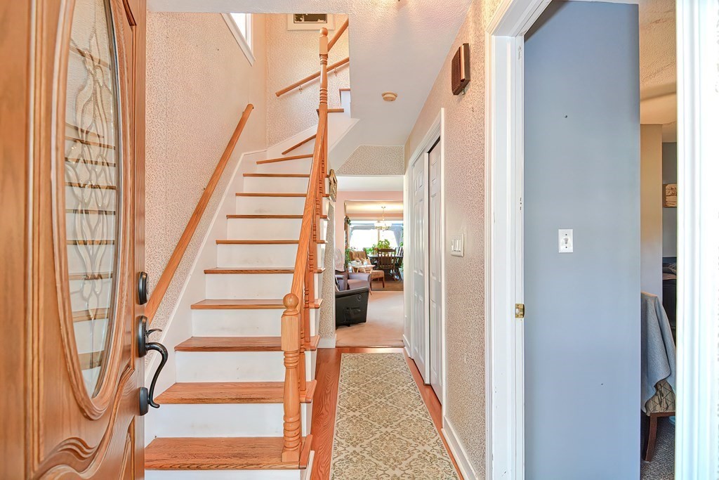208 Cherry Street Newton, MA 02465 - Photo 8 of 35