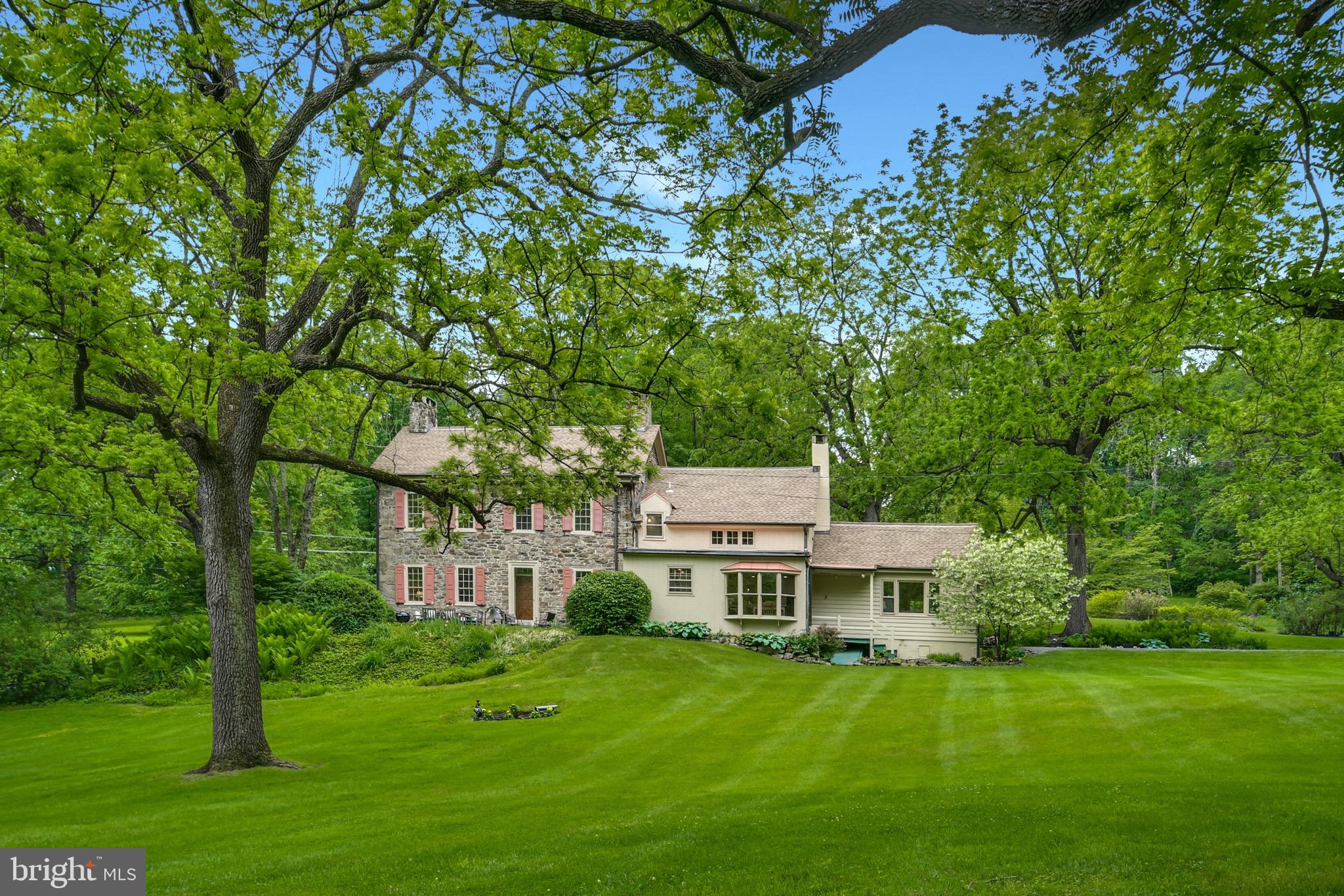 350 County Line Road Riegelsville, PA 18077 - Photo 2 of 38