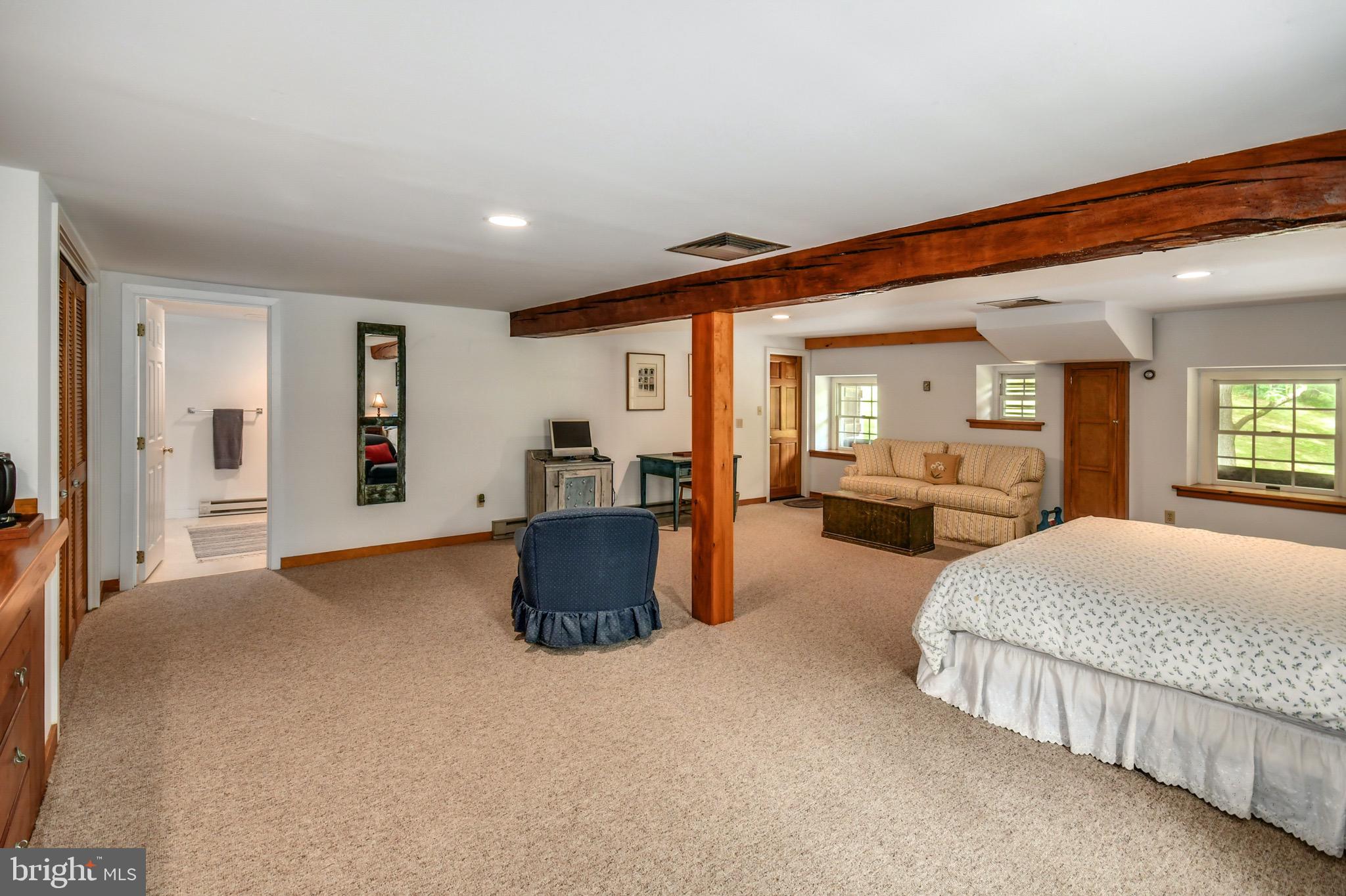 350 County Line Road Riegelsville, PA 18077 - Photo 23 of 38