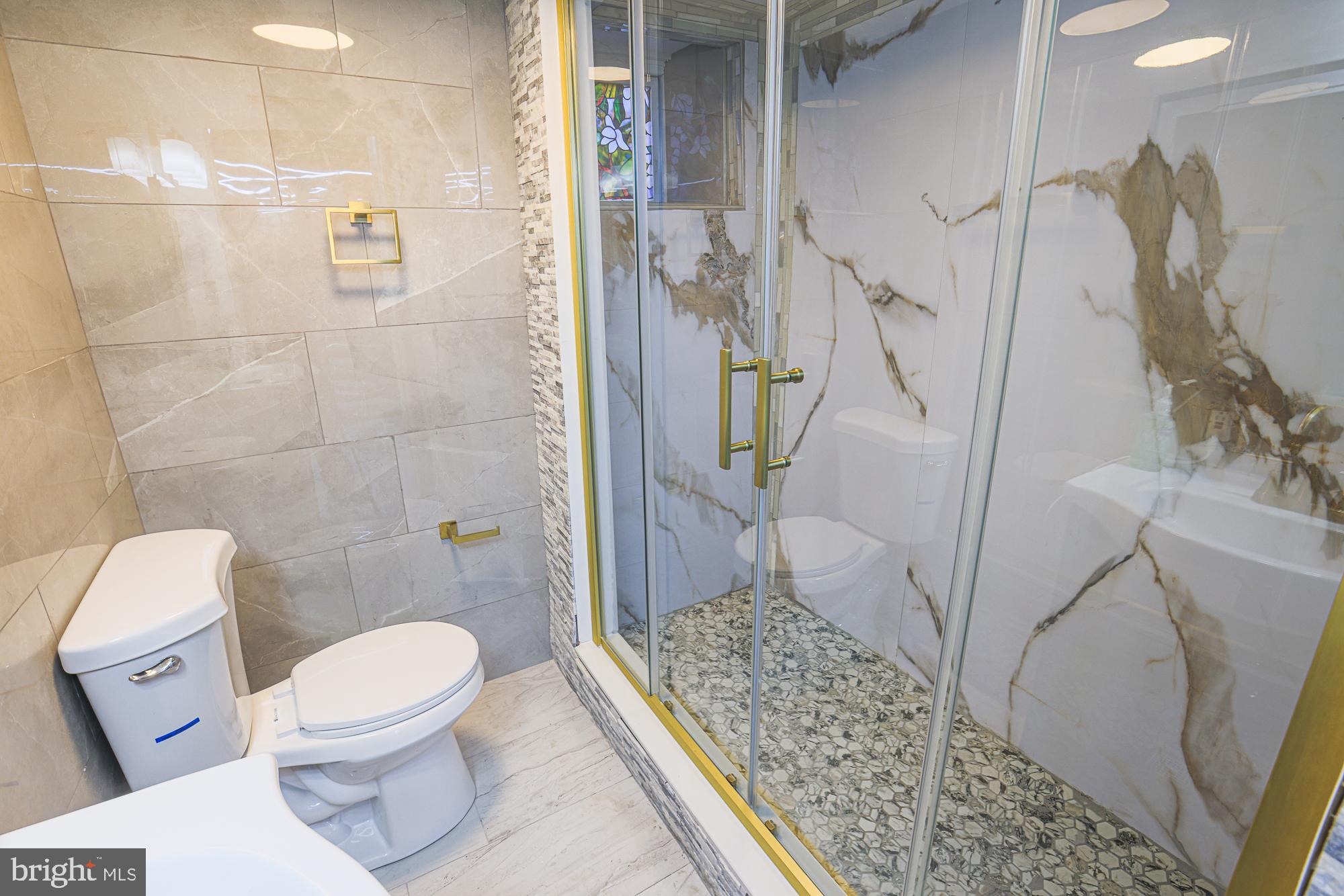 3065 Mayfield Avenue Baltimore, MD 21213 - Photo 18 of 43