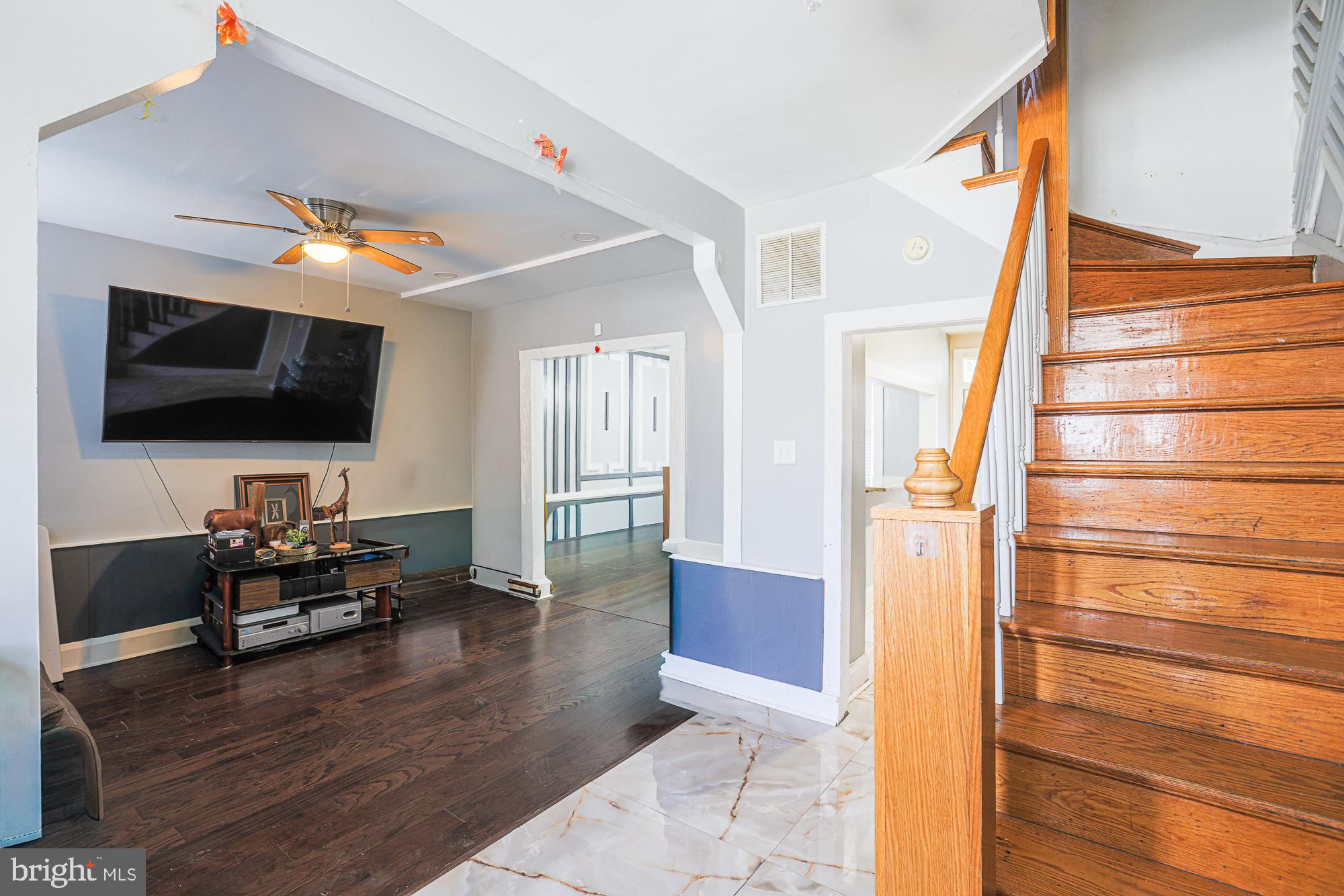 3065 Mayfield Avenue Baltimore, MD 21213 - Photo 6 of 43