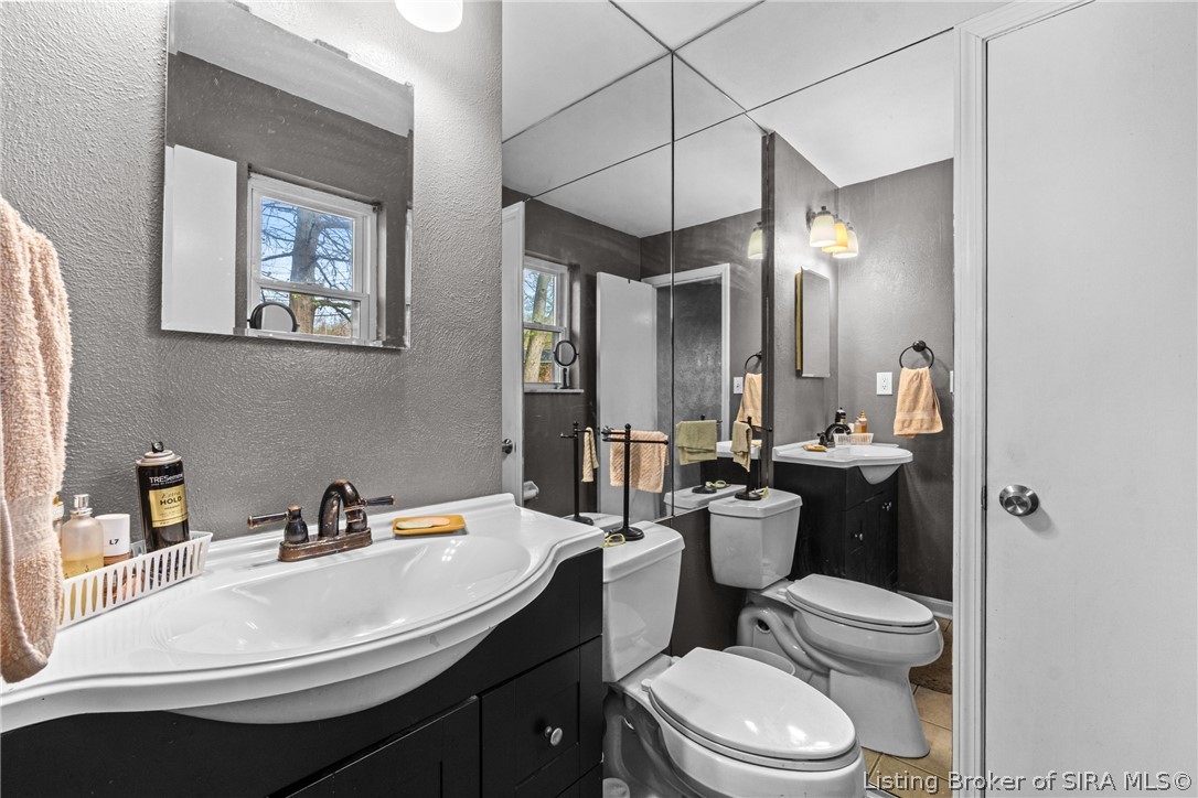 3403 Green Valley Road New Albany, IN 47150 - Photo 22 of 38