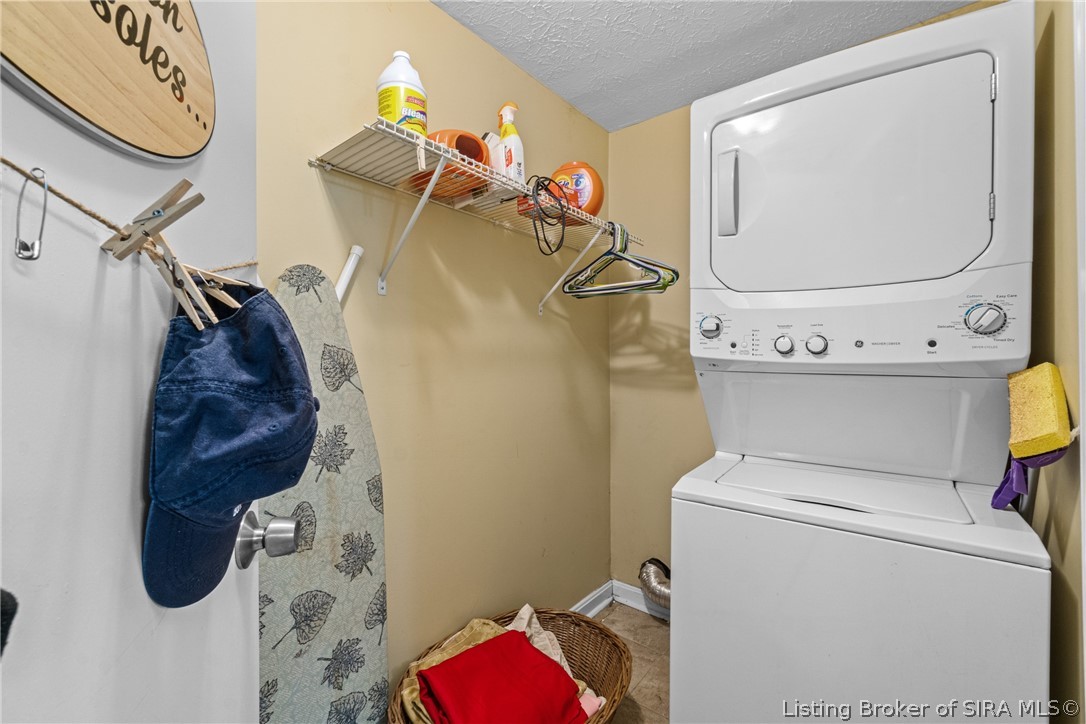 3403 Green Valley Road New Albany, IN 47150 - Photo 26 of 38