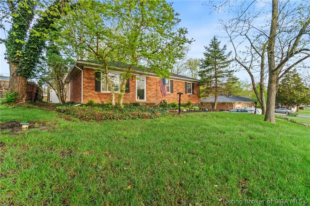 3403 Green Valley Road New Albany, IN 47150 - Photo 4 of 38