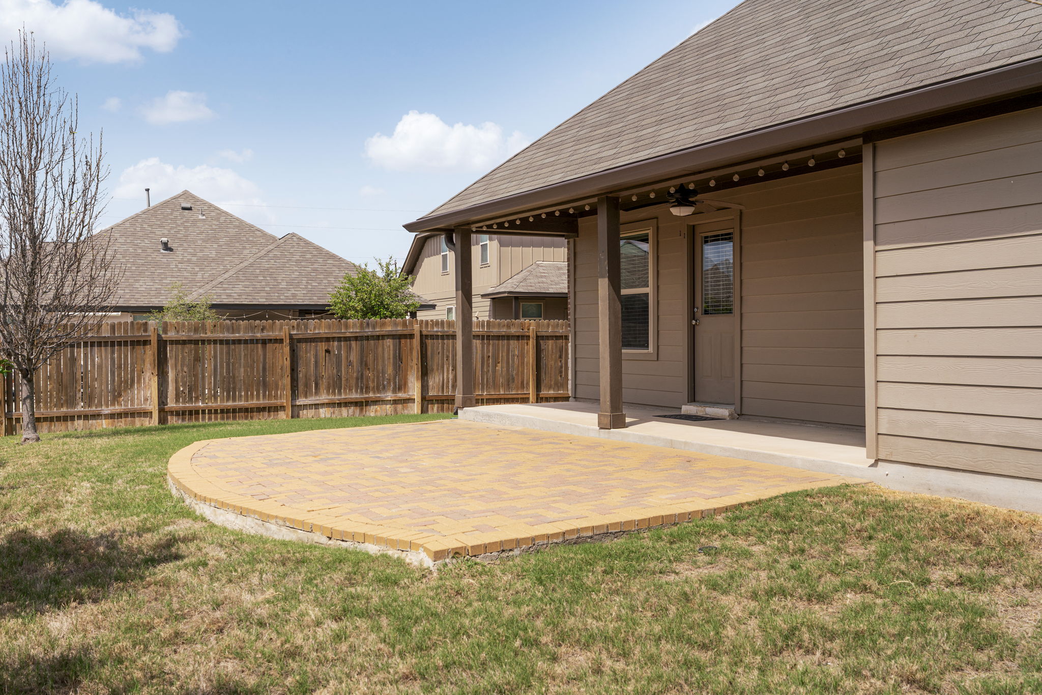 2009 Kates Cove Manchaca, TX 78652 - Photo 20 of 25 a view of pool with yard