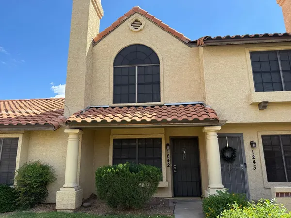 $1,750 | 5704 East Aire Libre Avenue, Unit 1242, Scottsdale, AZ 85254