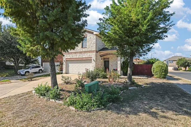 $420,000 | 3601 Savage Springs Drive, Austin, TX 78754