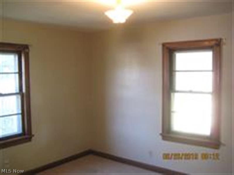 724 Wertz Avenue Northwest Canton, OH 44708 - Photo 8 of 9