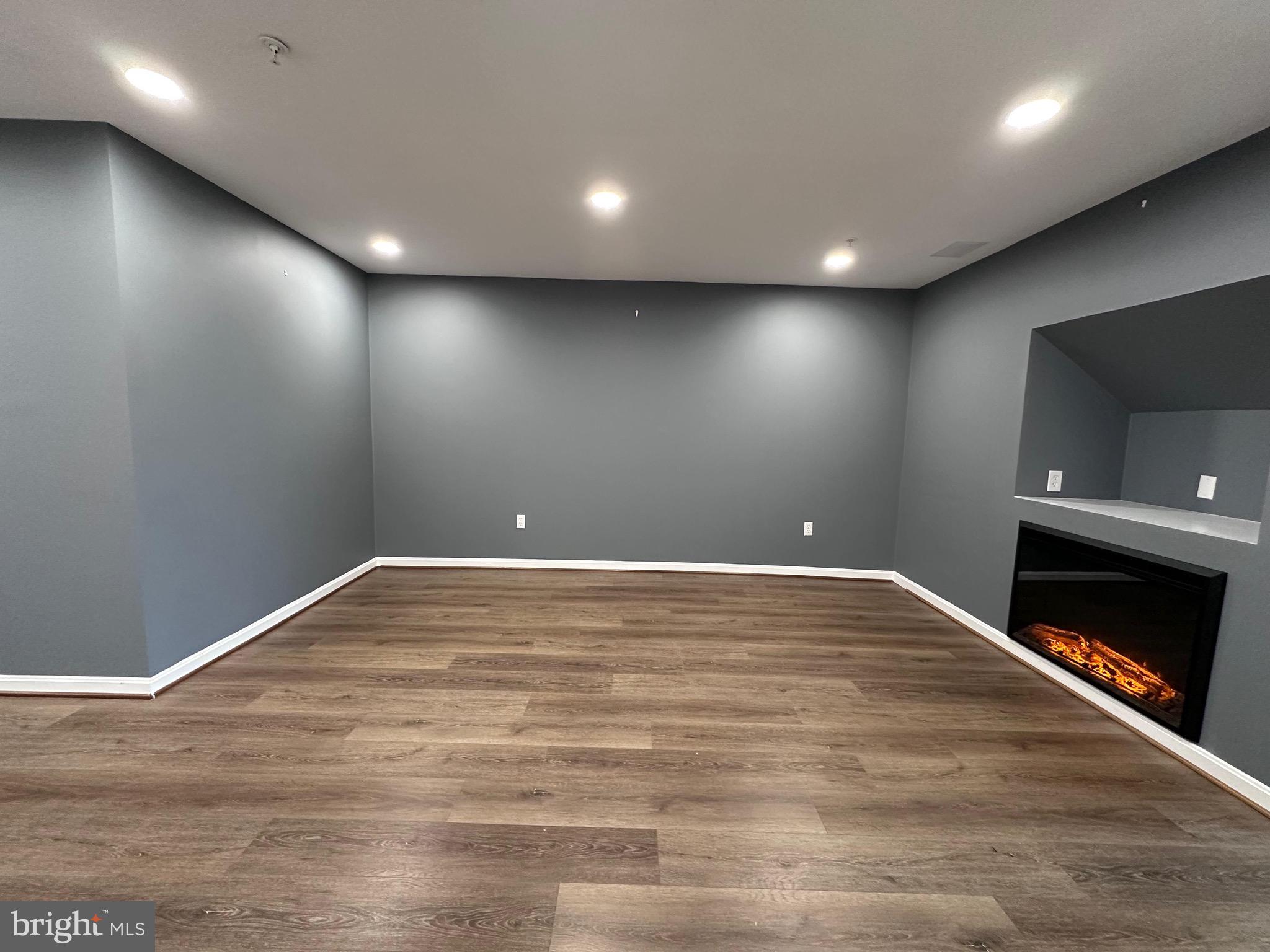 1427 Searchlight Way Mount Airy, MD 21771 - Photo 16 of 32