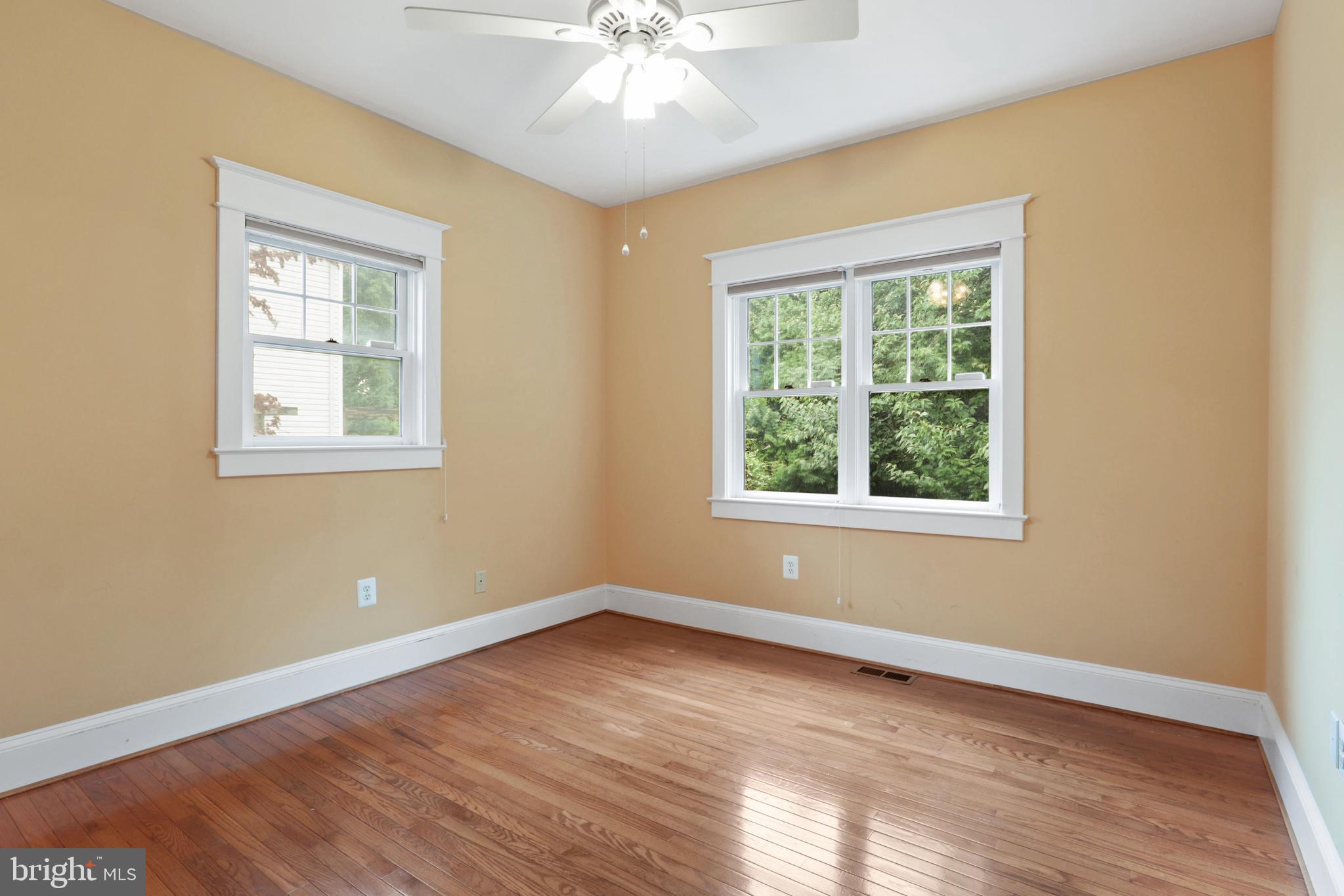 1515 Cedar Avenue McLean, VA 22101 - Photo 18 of 37 Bedroom #2