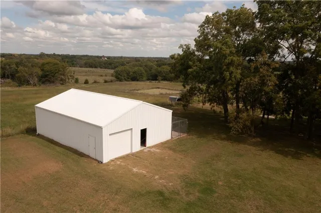 $599,000 | 1001 Southwest State Route, Maysville, MO 64469