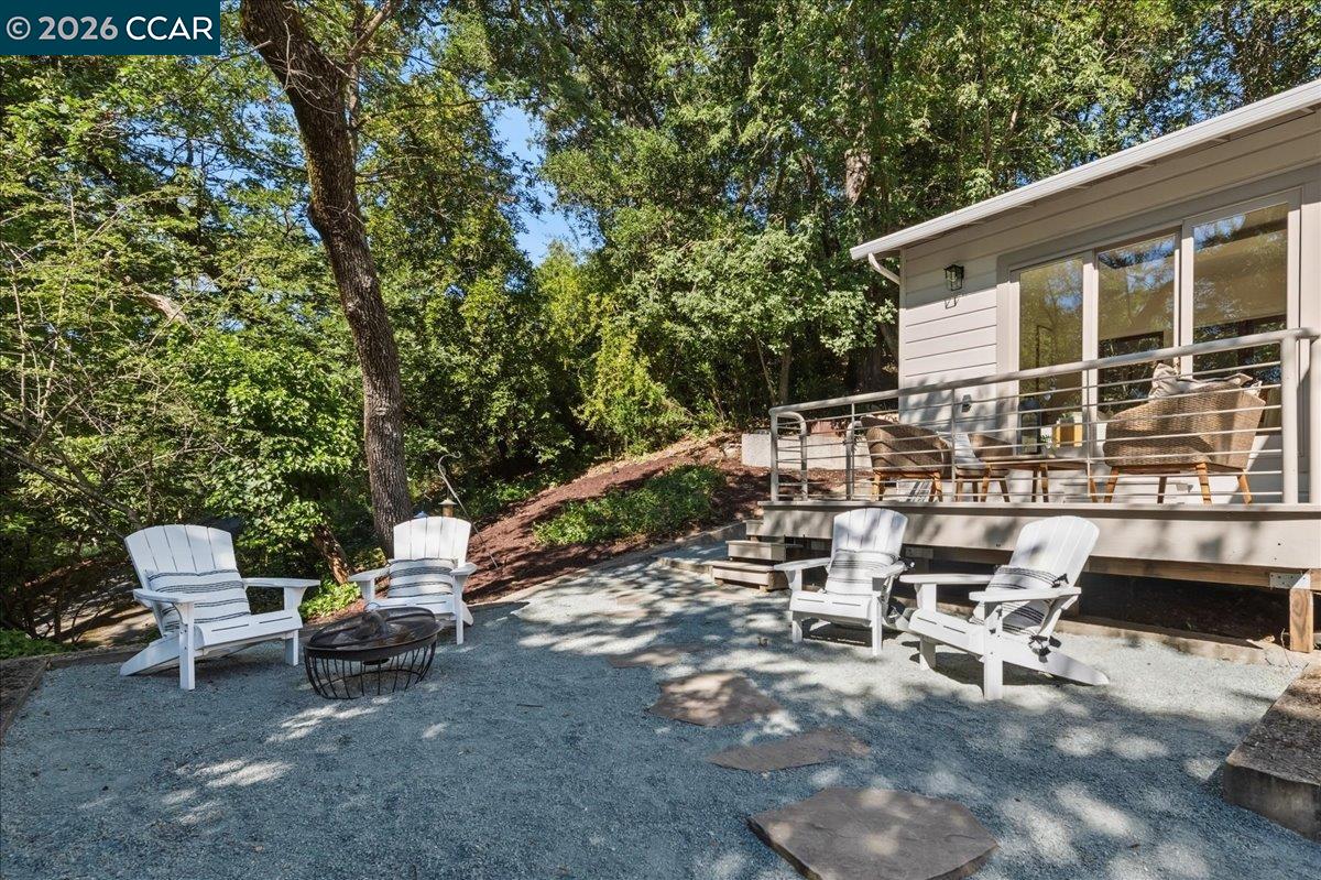 3 Mountain View Place Lafayette, CA 94549 - Photo 4 of 29