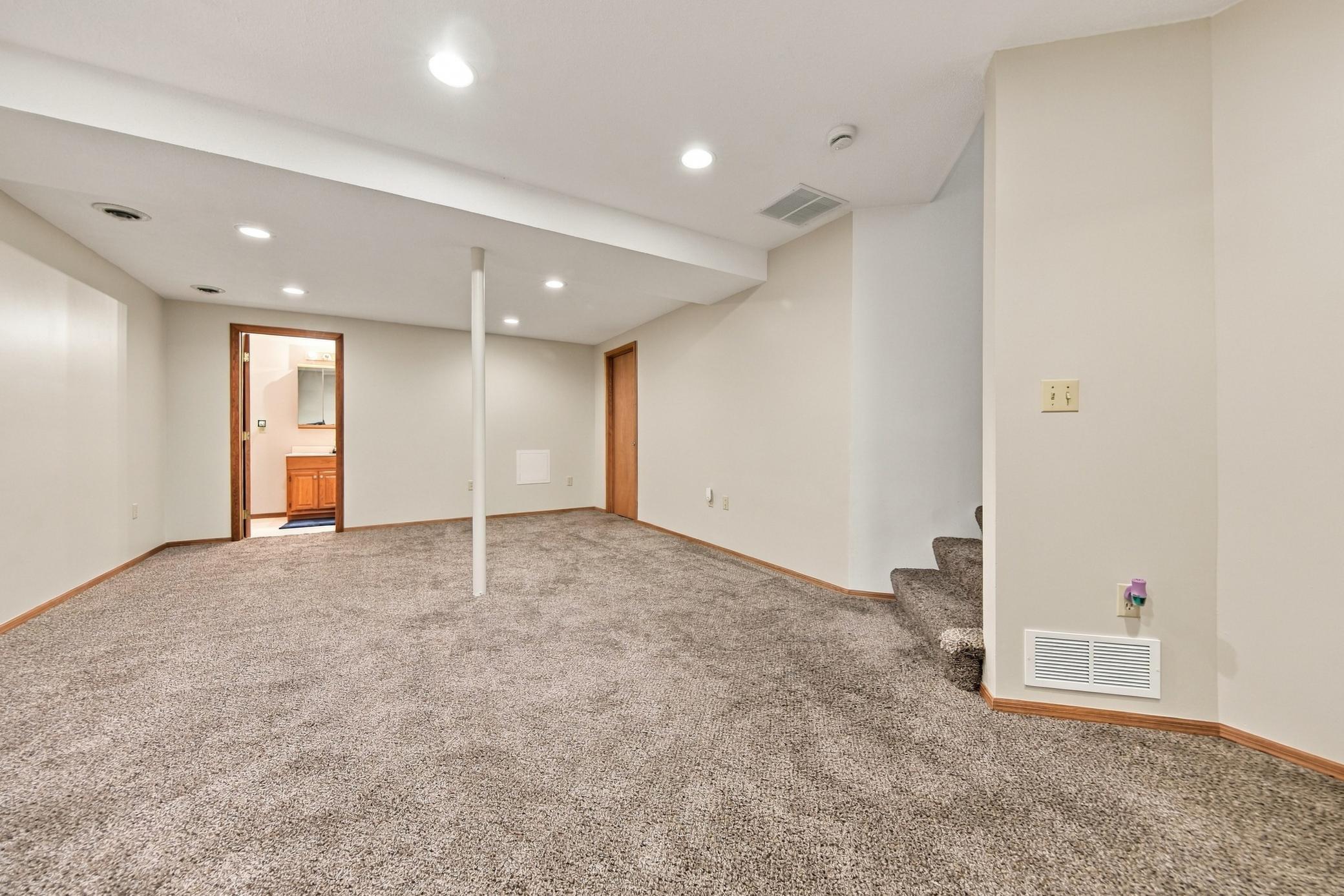 490 Hawthorn Road Lino Lakes, MN 55014 - Photo 46 of 54 Gallery Image 46