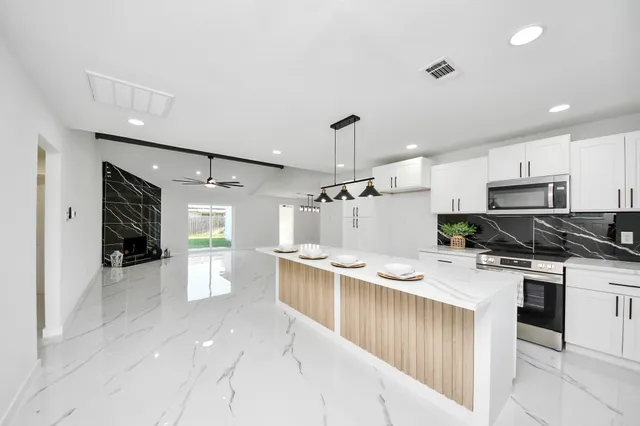 $270,000 | 22718 Carter Moir Lane, Katy, TX 77449