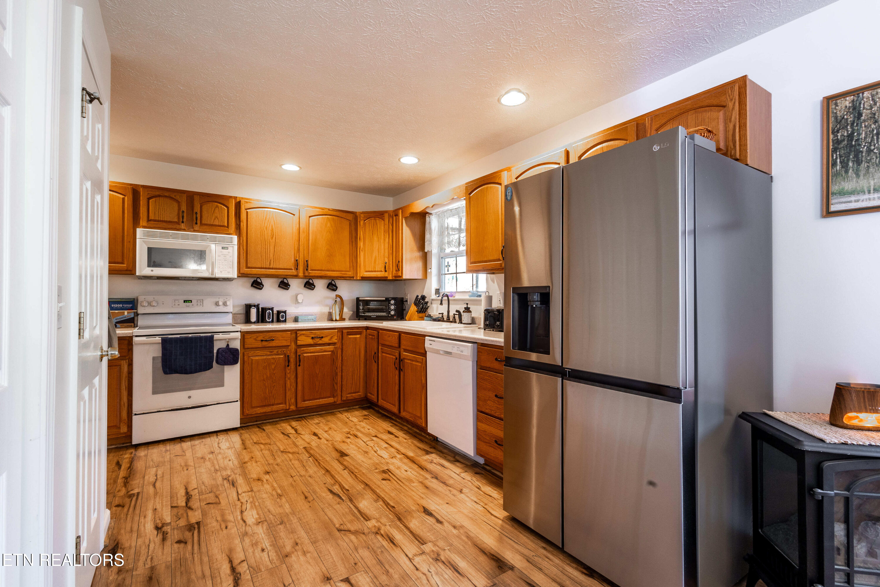 904 Tramel Road Sevierville, TN 37862 - Photo 10 of 23 IMG_3491