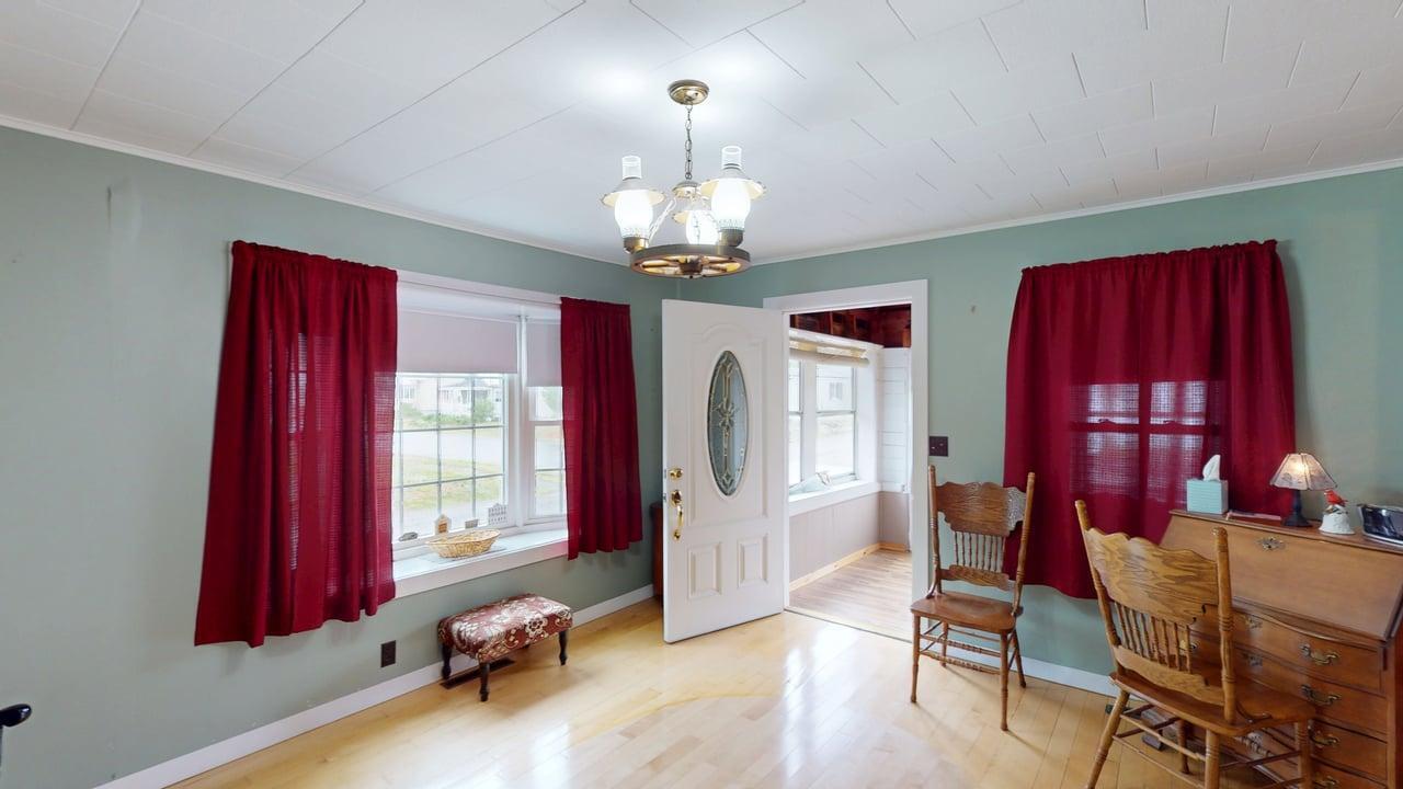 180 Bowdoin Street Millinocket, ME 04462 - Photo 18 of 42