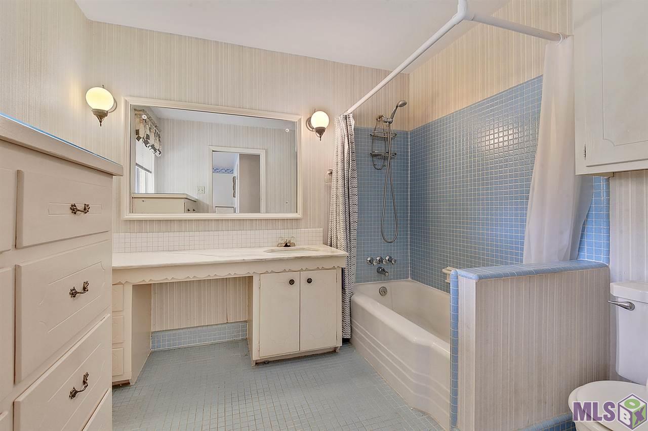 9823 Regency Drive Baton Rouge, LA 70815 - Photo 8 of 12 Gallery Image 8